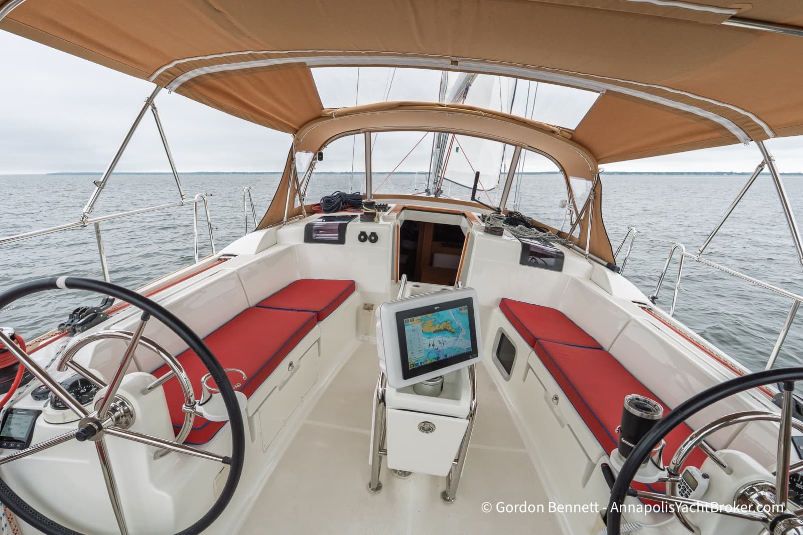 2015 Jeanneau Sun Odyssey 439 - Photo 4