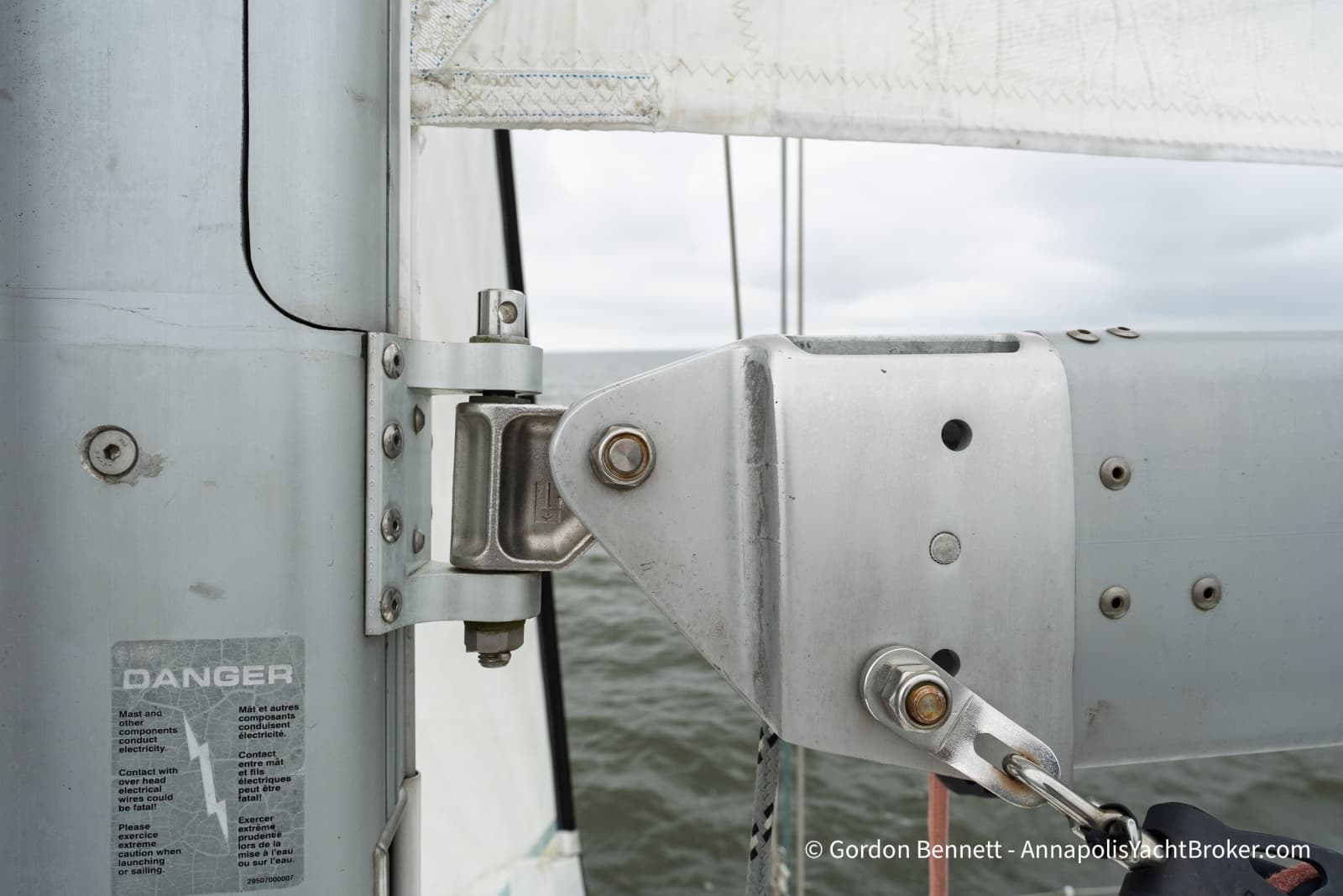 2015 Jeanneau Sun Odyssey 439 - Photo 20