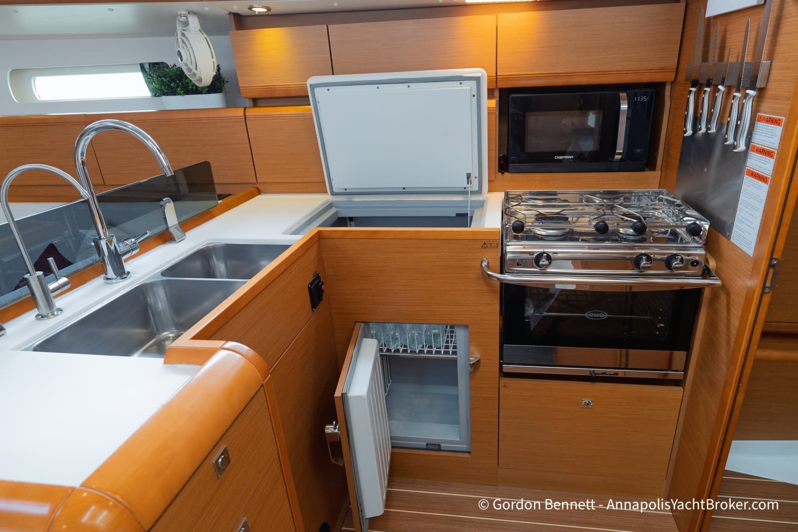 2015 Jeanneau Sun Odyssey 439 - Photo 50