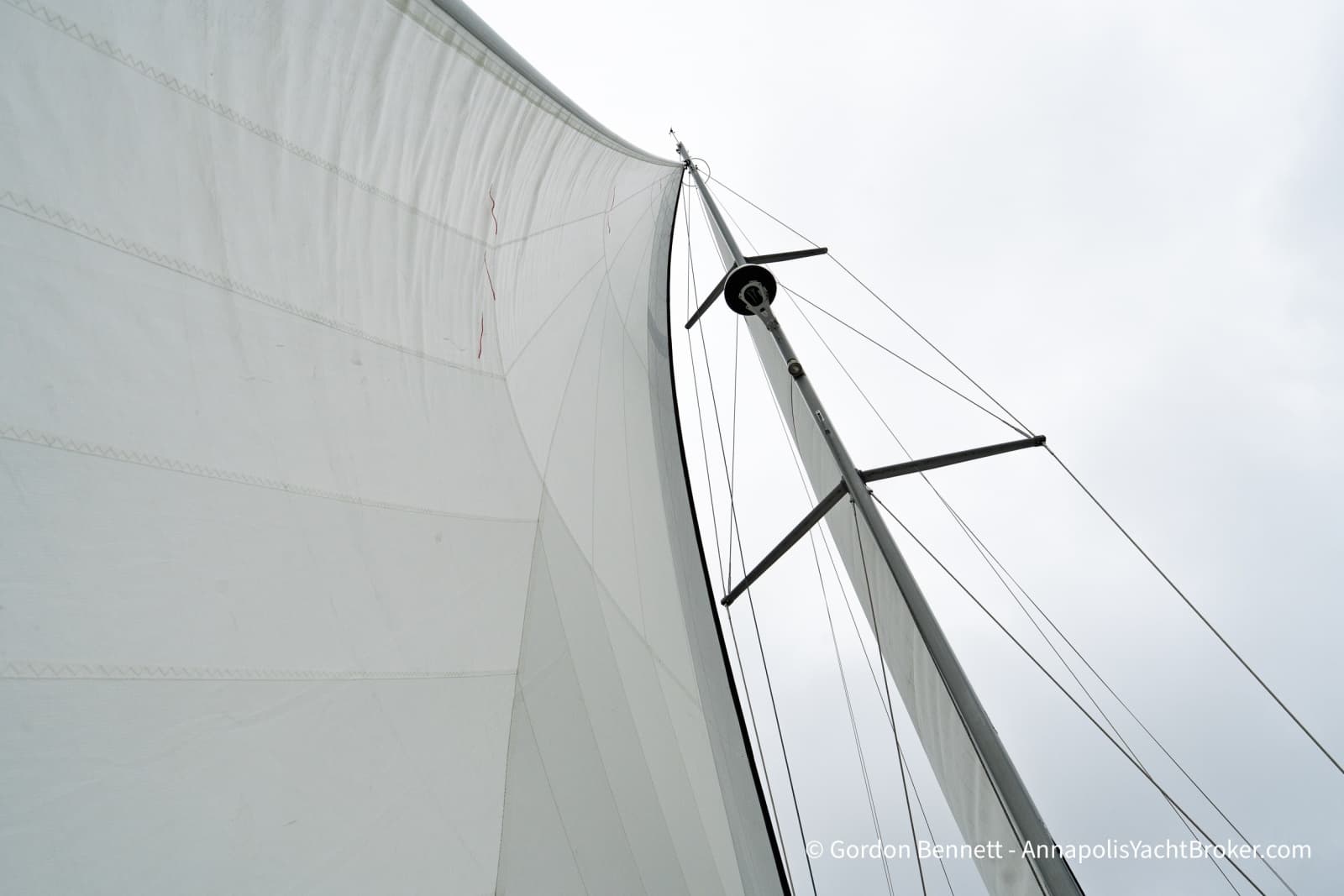 2015 Jeanneau Sun Odyssey 439 - Photo 13