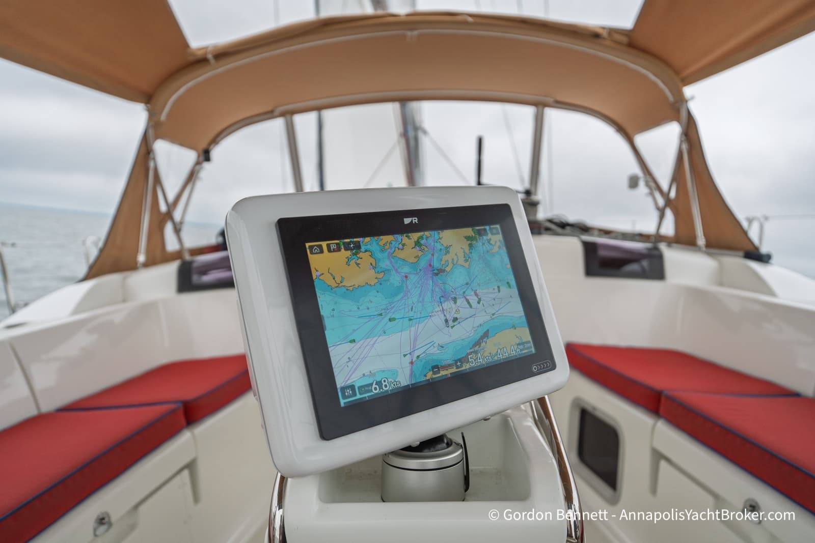 2015 Jeanneau Sun Odyssey 439 - Photo 28