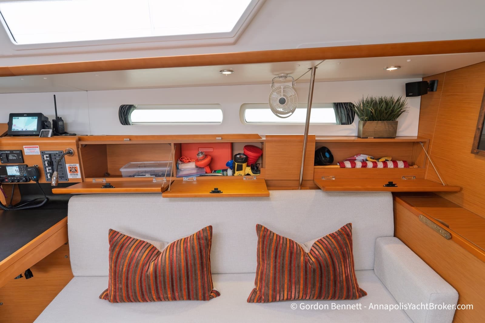 2015 Jeanneau Sun Odyssey 439 - Photo 44