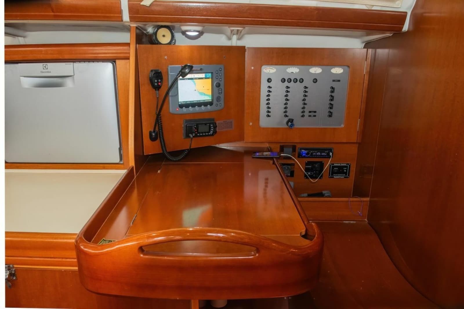 2007 Beneteau Oceanis 523 - Photo 17