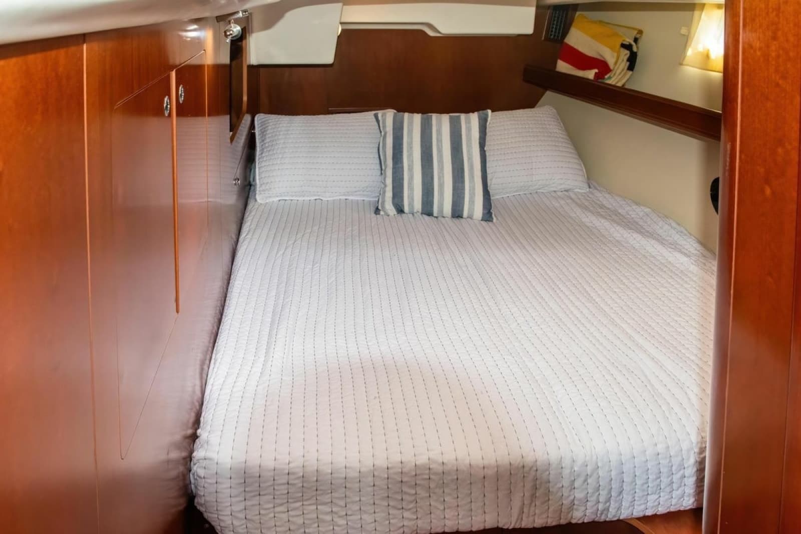 2007 Beneteau Oceanis 523 - Photo 15