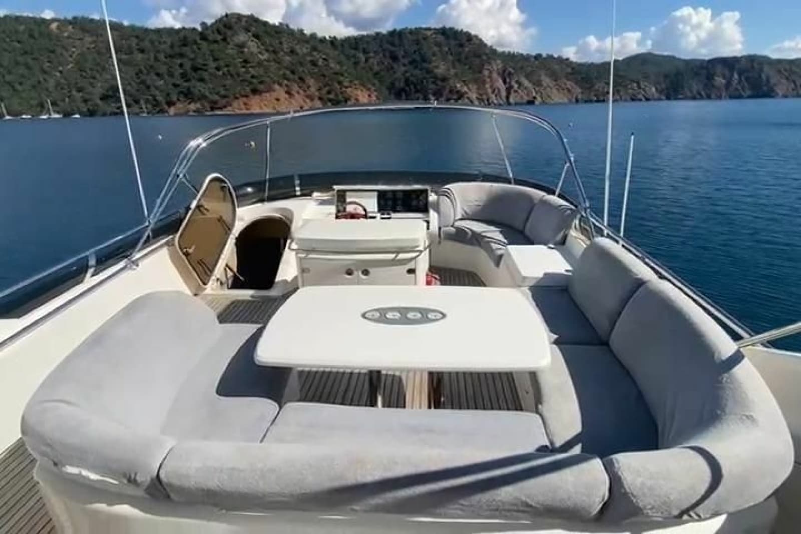 2007 Princess 21M - Photo 31