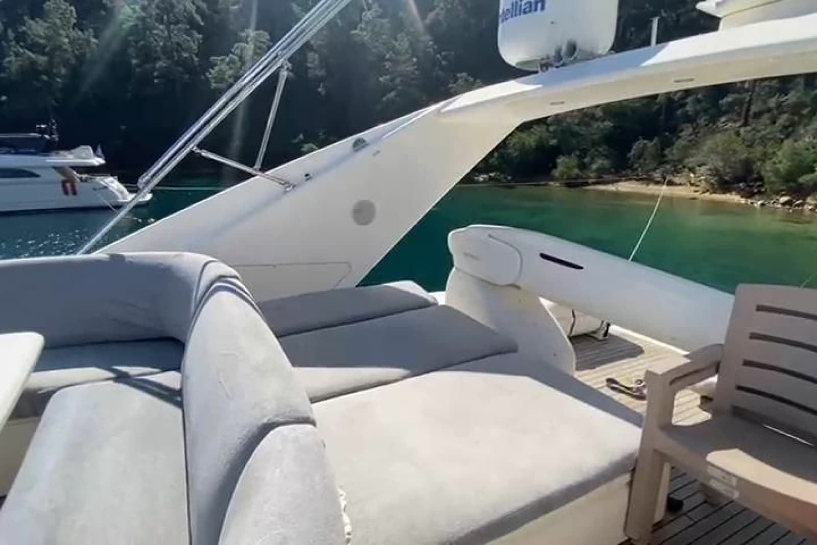 2007 Princess 21M - Photo 29