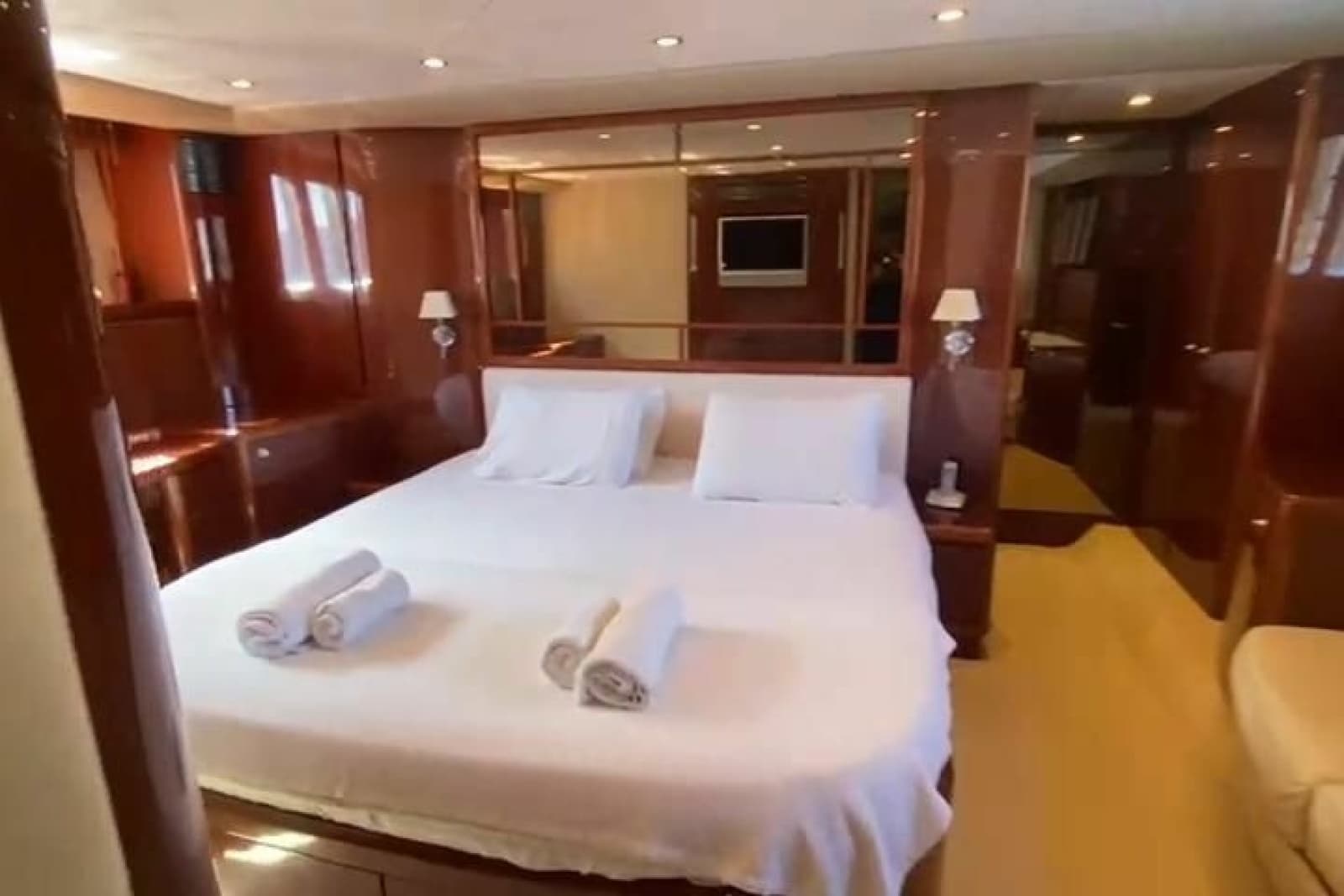 2007 Princess 21M - Photo 72