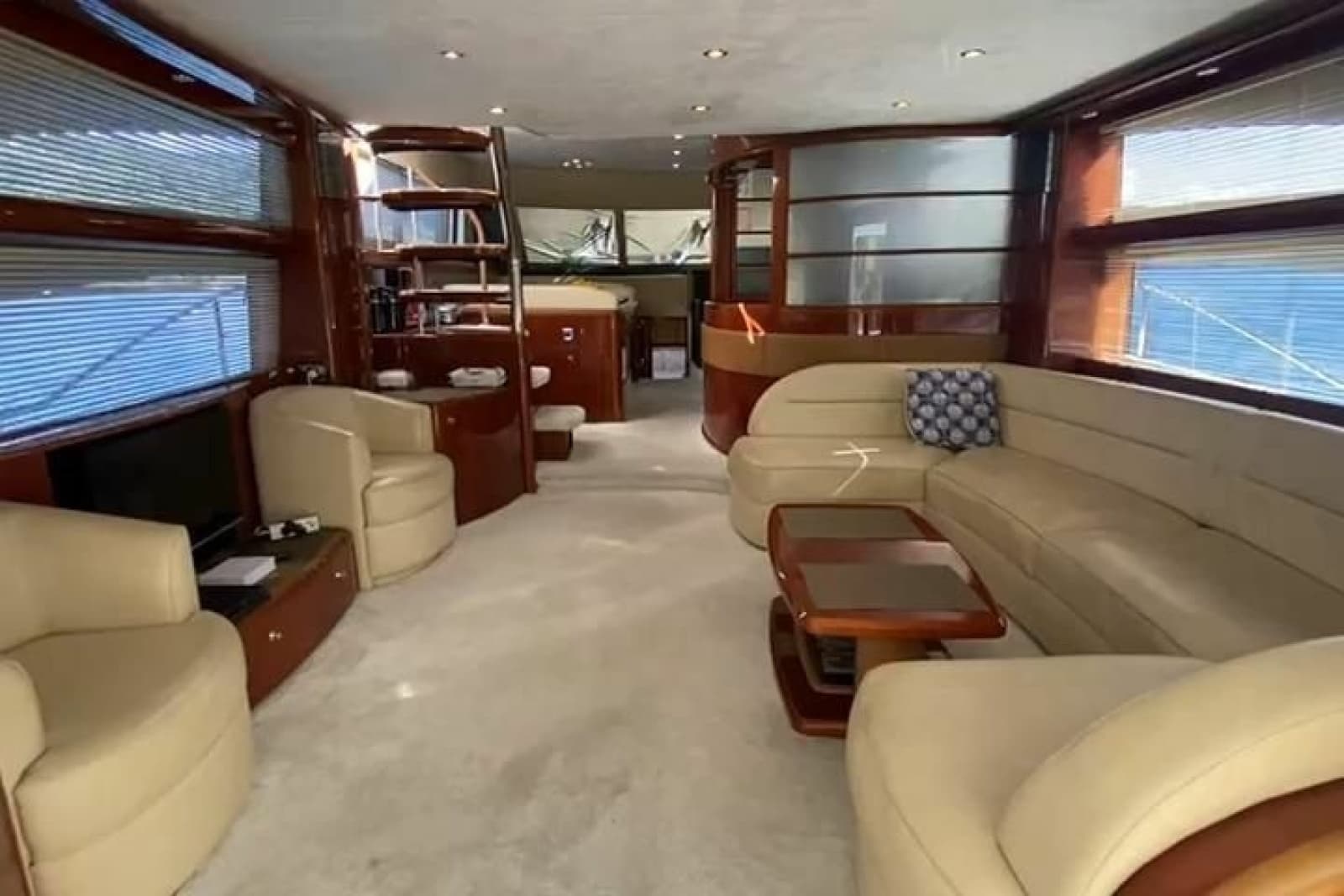 2007 Princess 21M - Photo 45