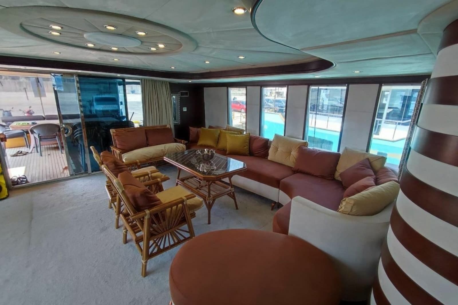 2007 Custom 85 Motor Yacht - Photo 7