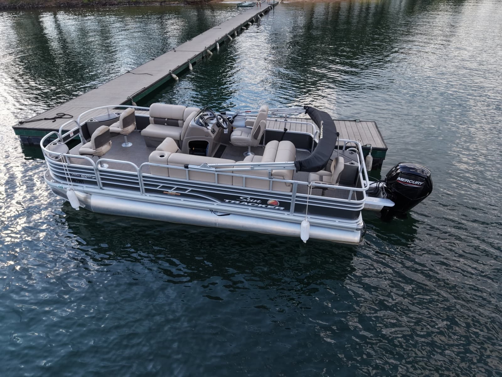 2023 Tracker  - Photo 49