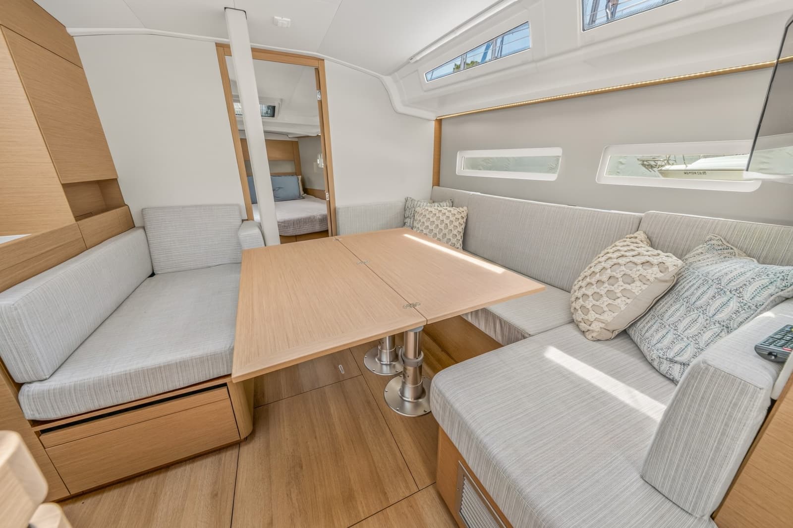 2021 Jeanneau SO 410 - Photo 30