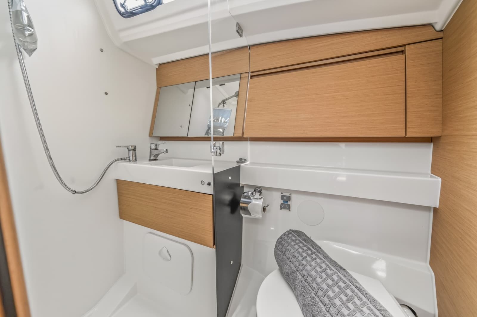 2021 Jeanneau SO 410 - Photo 27