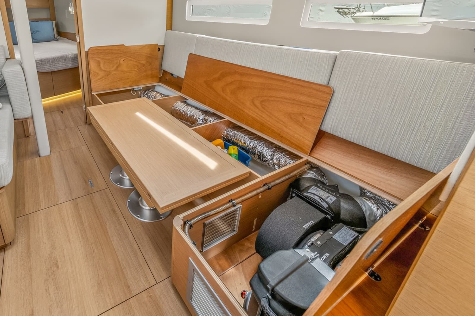 2021 Jeanneau SO 410 - Photo 32