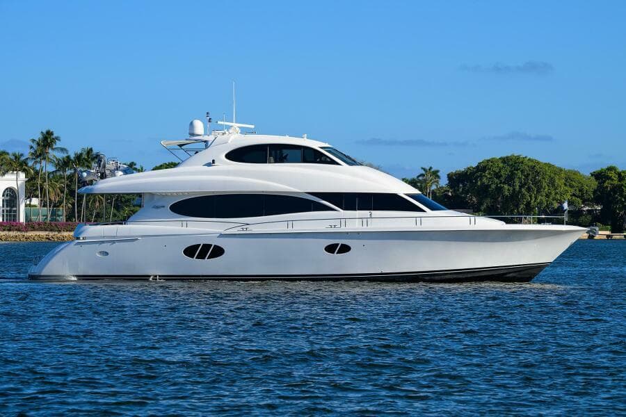 2007 Lazzara Yachts 80 Enclosed - Photo 1