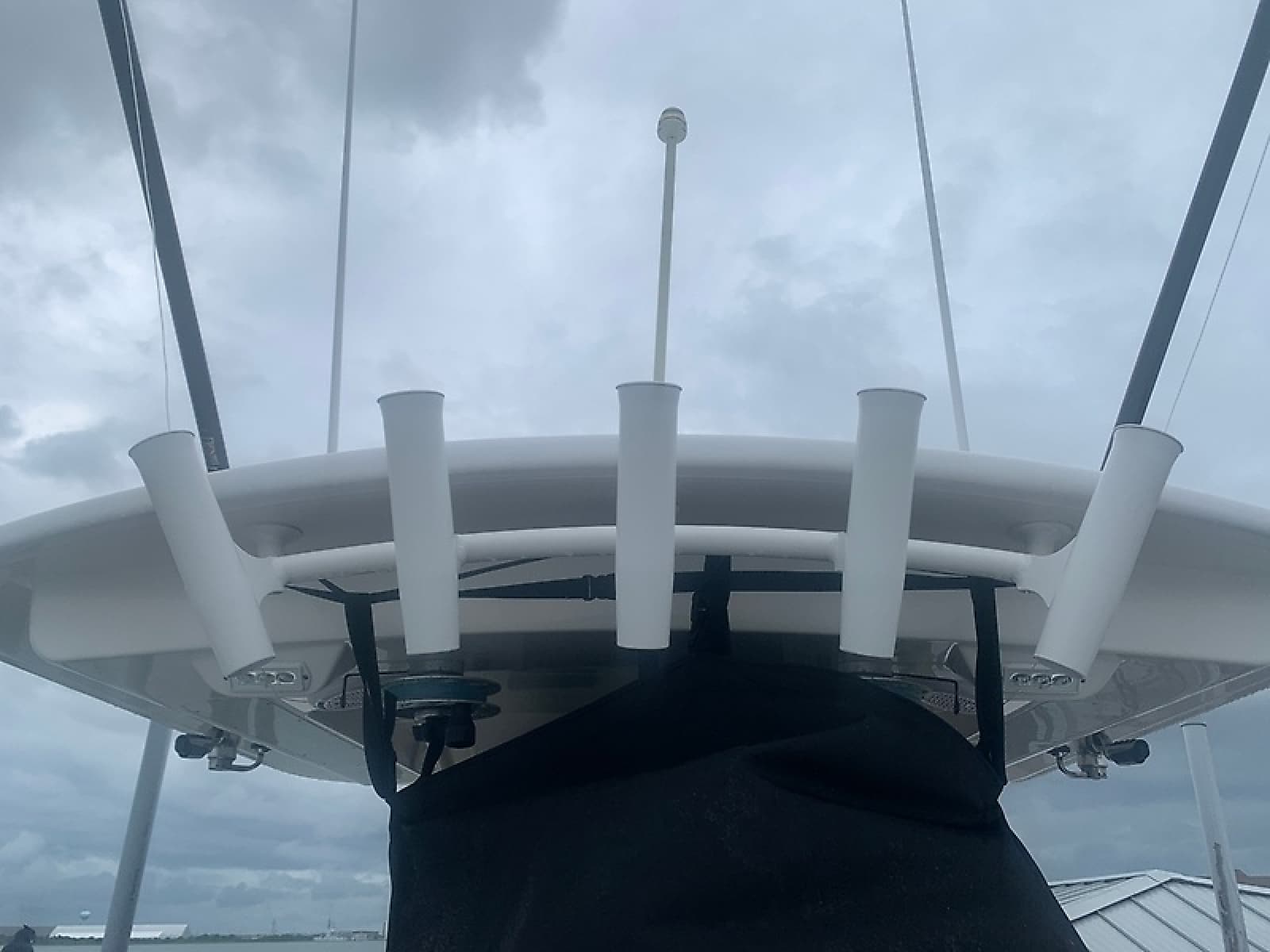 2020 Regulator 31 FS - Photo 25