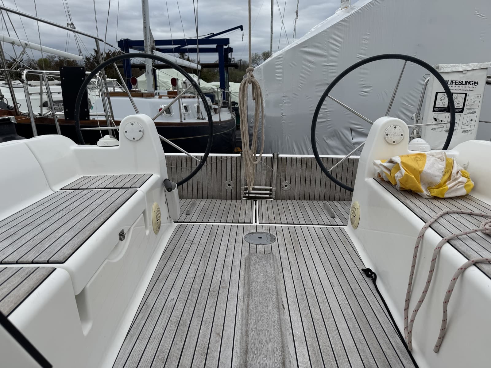 2017 Dufour 350GL - Photo 8