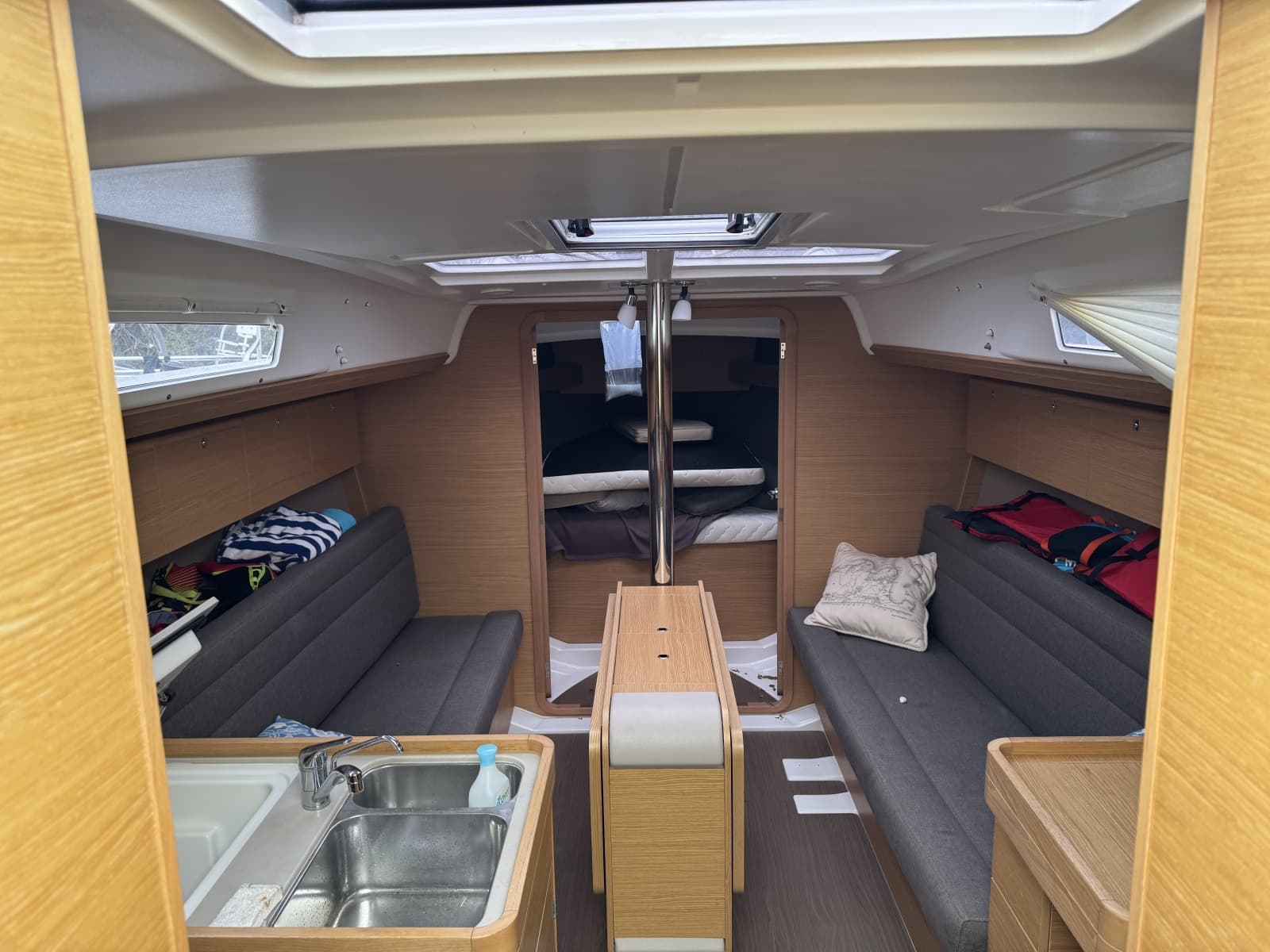 2017 Dufour 350GL - Photo 12