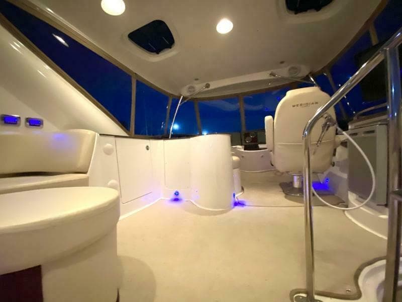 2014 Meridian 441 Sedan - Photo 17