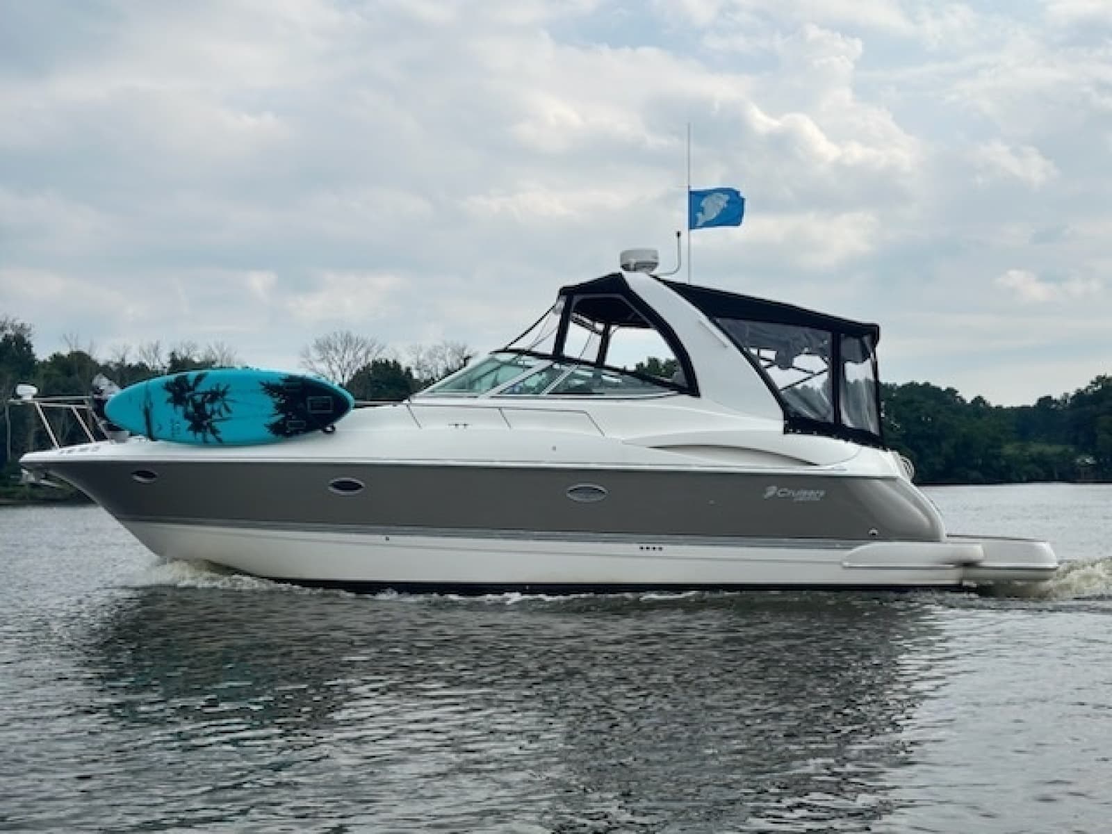 2006 Cruisers Yachts 370 Express - Photo 1
