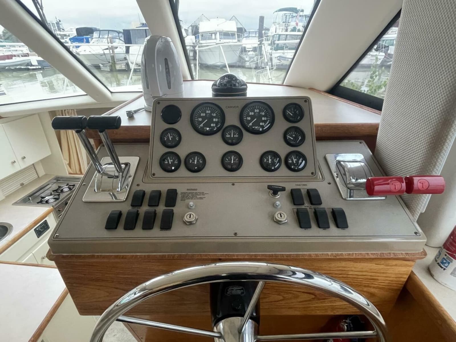 2000 Carver 326 - Photo 20