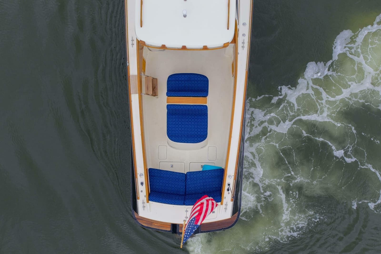 2000 Hinckley Picnic Boat 36 Classic - Photo 8