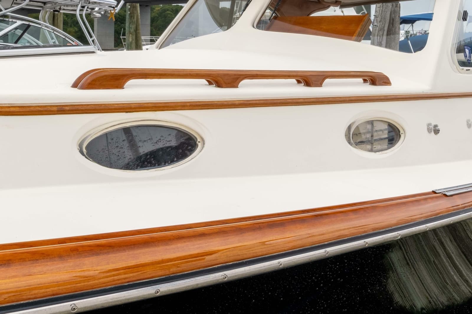 2000 Hinckley Picnic Boat 36 Classic - Photo 5