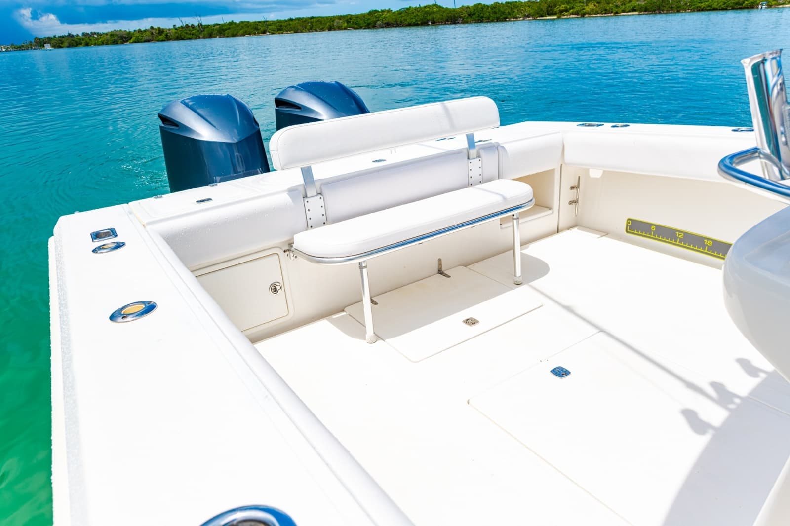 2004 Venture 34 - Photo 30