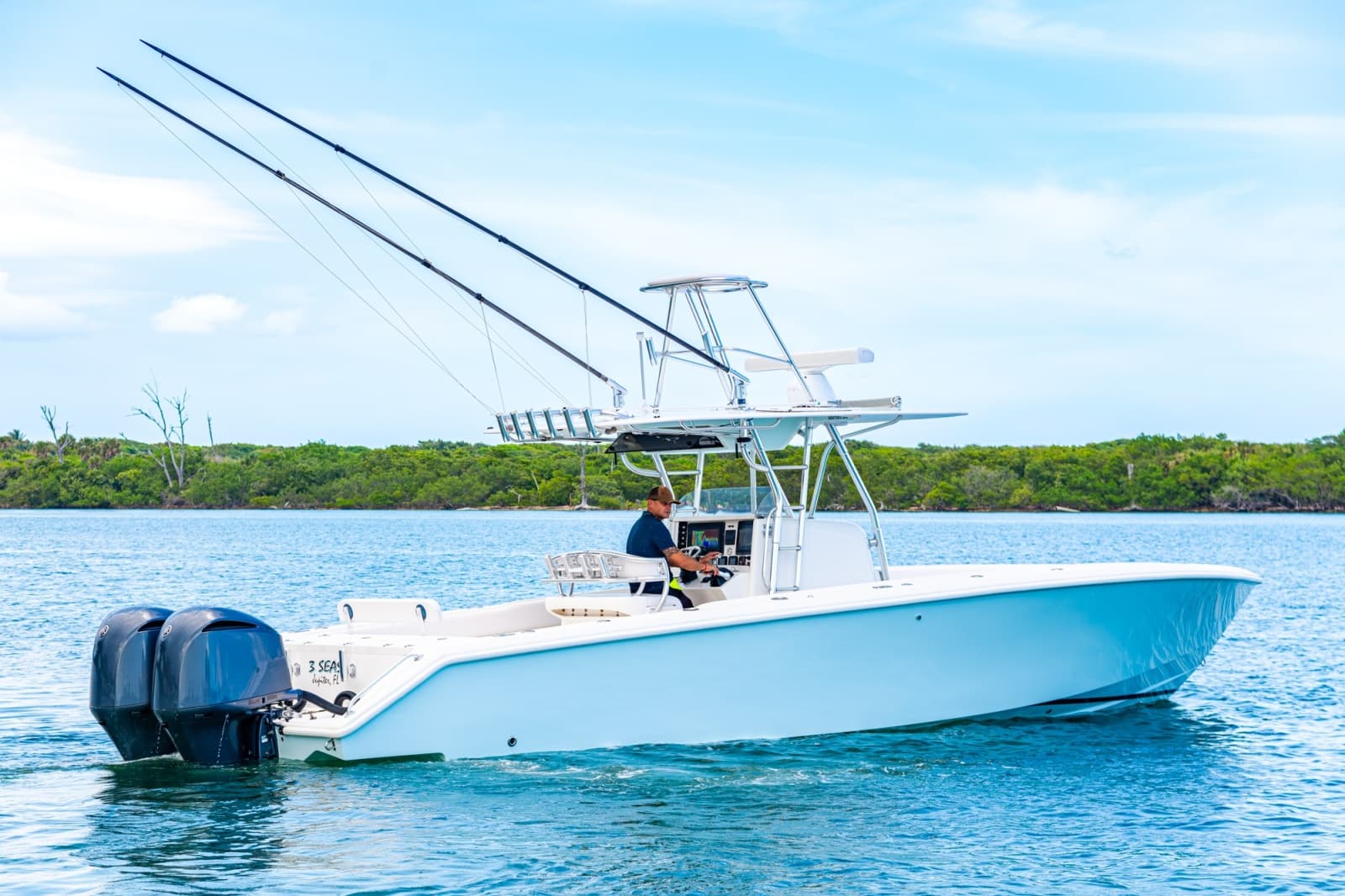 2004 Venture 34 - Photo 10