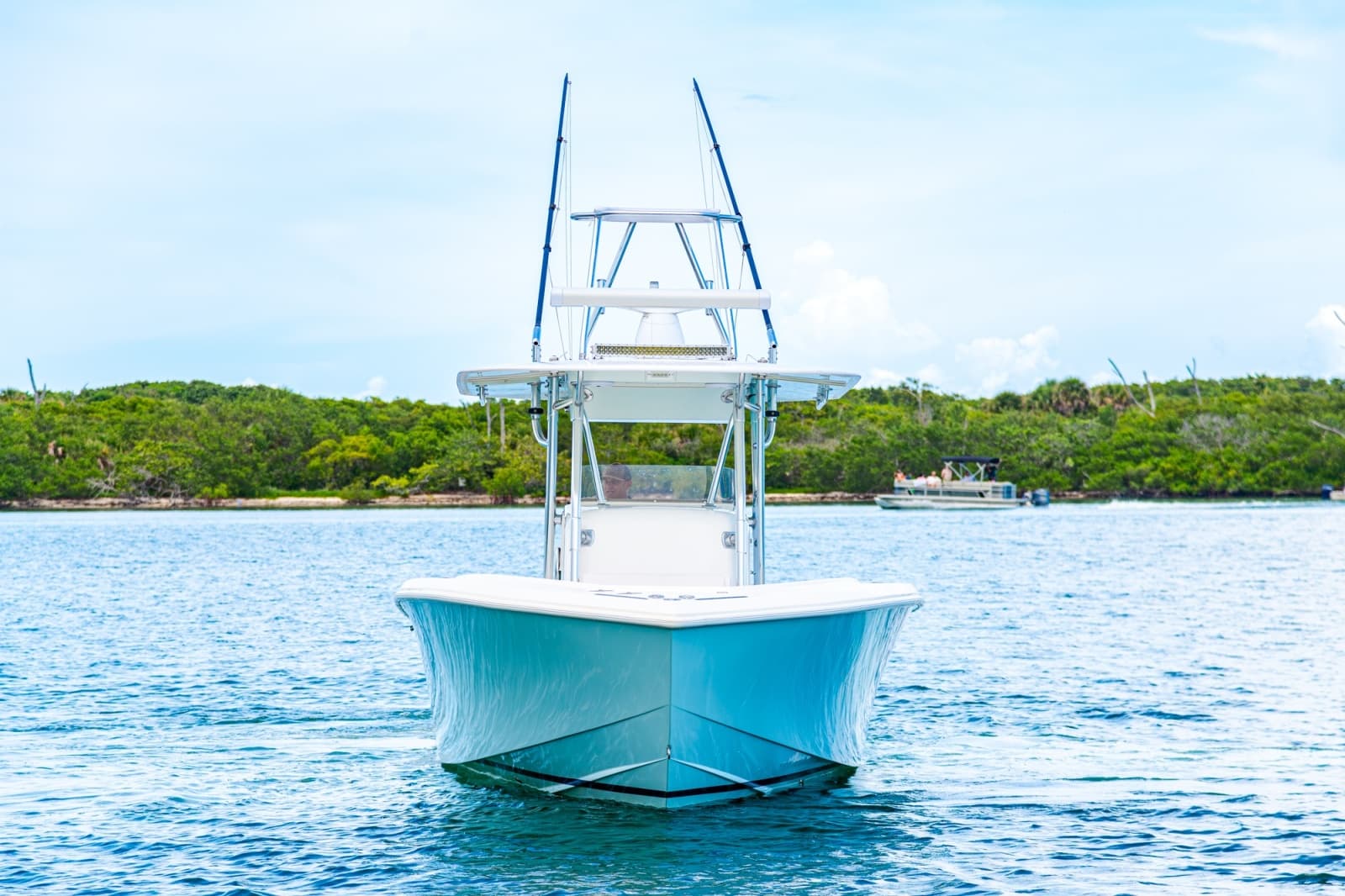 2004 Venture 34 - Photo 4