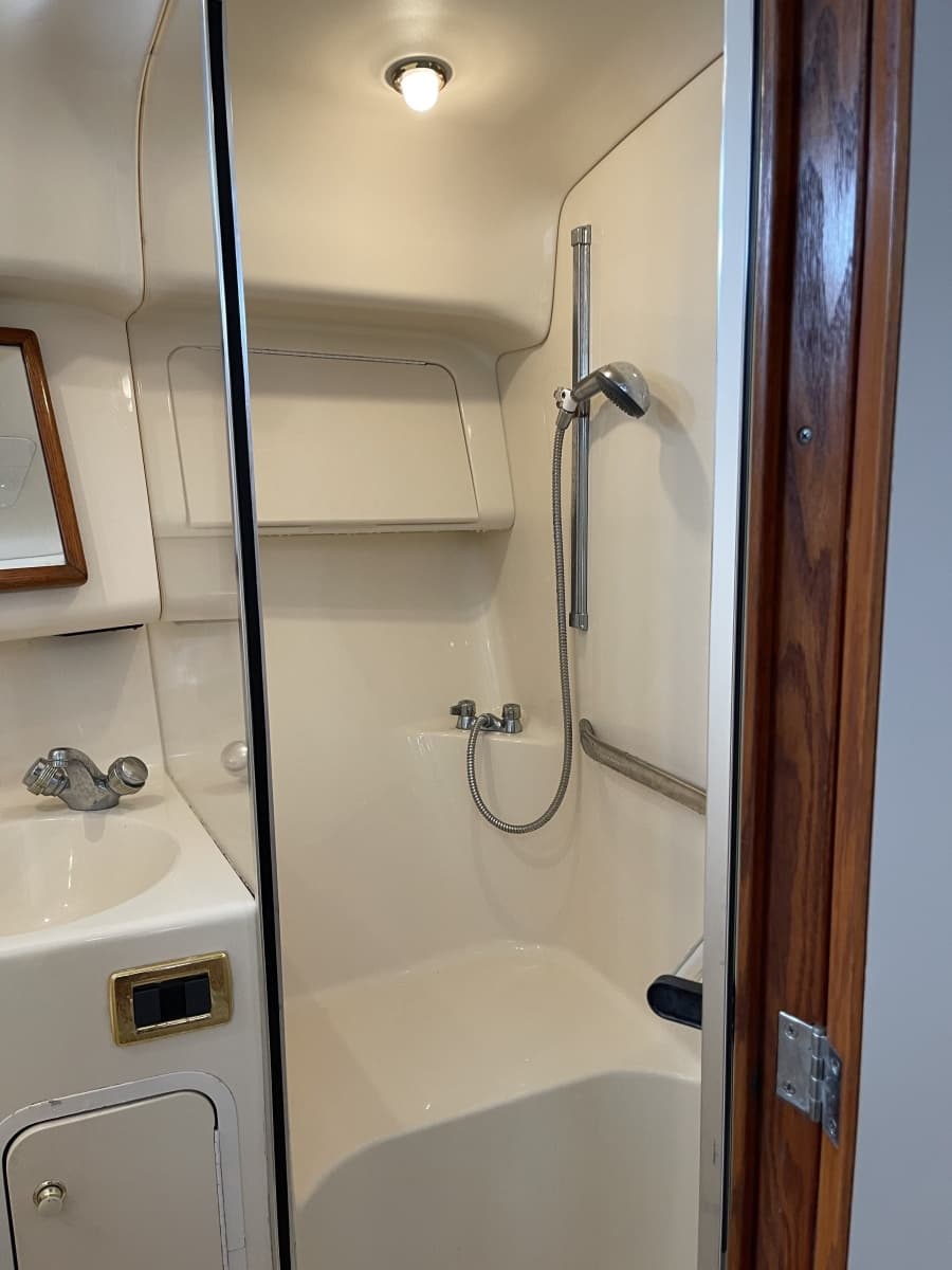 2001 Sea Ray 400 Sedan Bridge - Photo 23