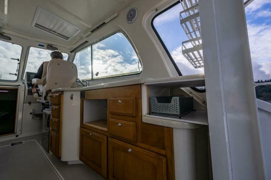 2008 Back Cove 33 - Photo 10