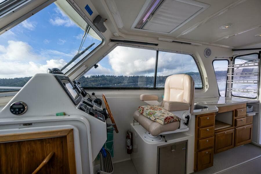 2008 Back Cove 33 - Photo 15