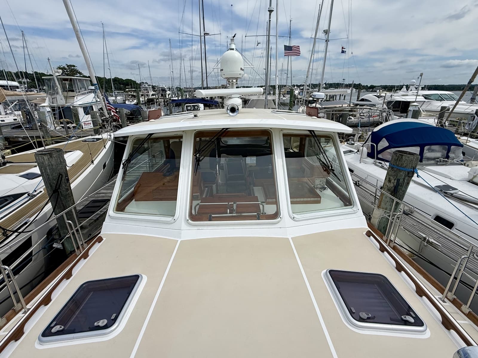 2001 Grand Banks Eastbay HX - Photo 26