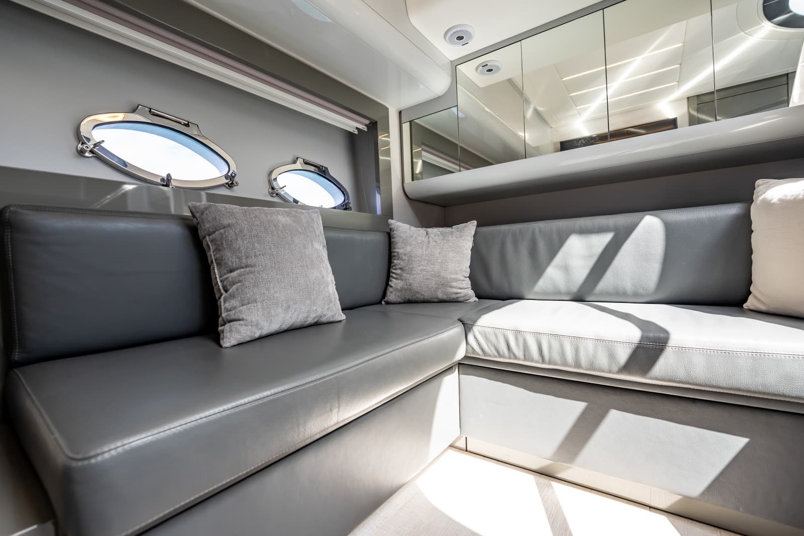 2020 Pershing 62 - Photo 66