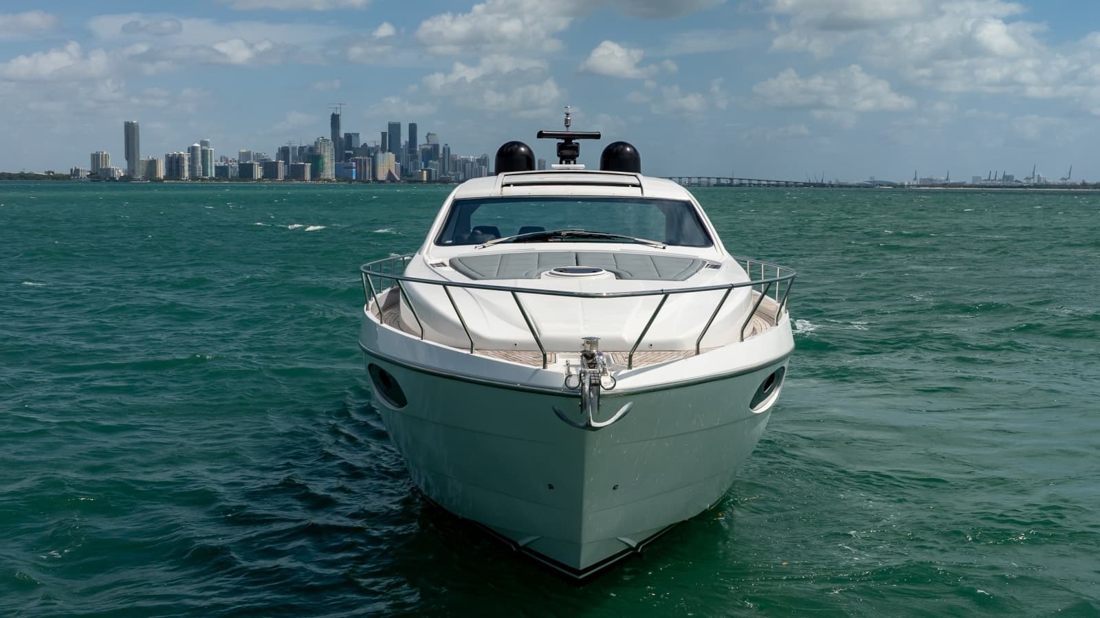 2020 Pershing 62 - Photo 8