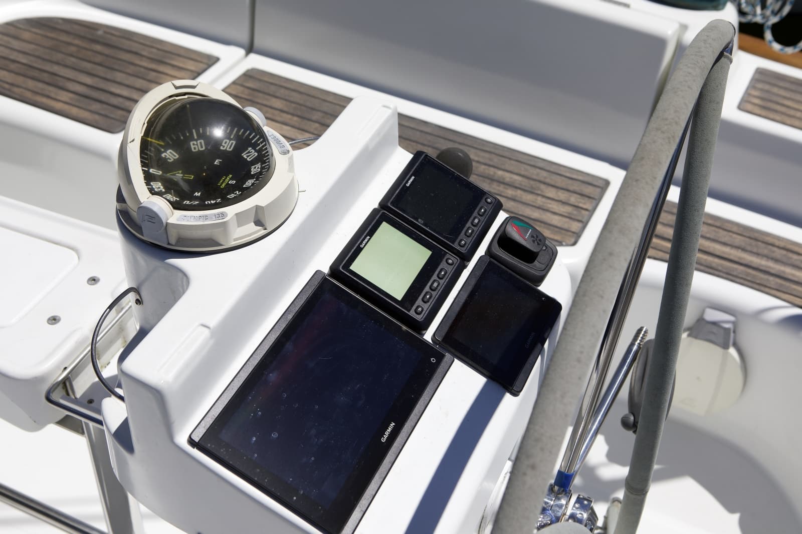2005 Beneteau 423 - Photo 8