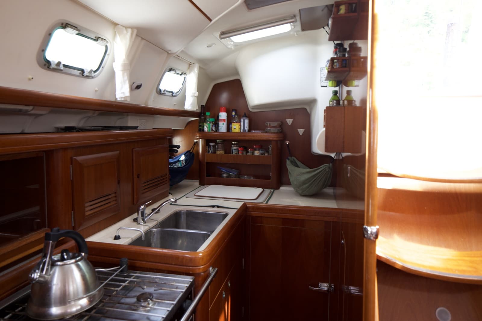 2005 Beneteau 423 - Photo 33