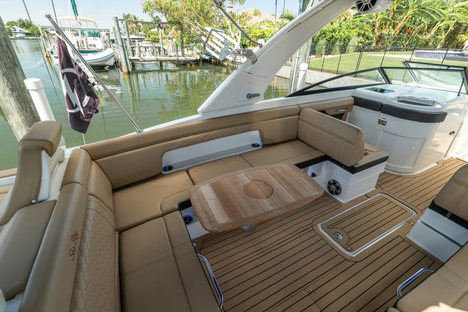 2022 Sea Ray SDX 290 - Photo 31