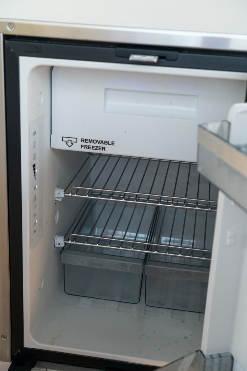 2022 Sea Ray SDX 290 - Photo 48