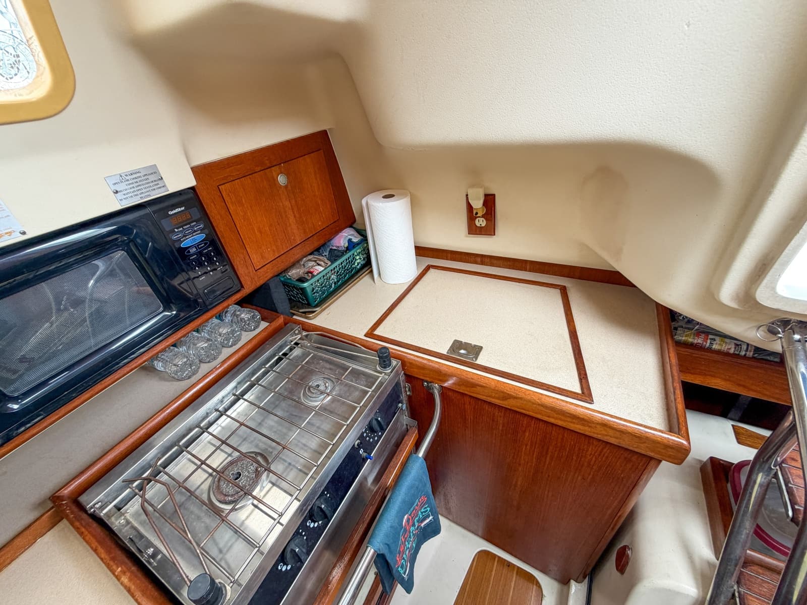 1999 Hunter 310 - Photo 7