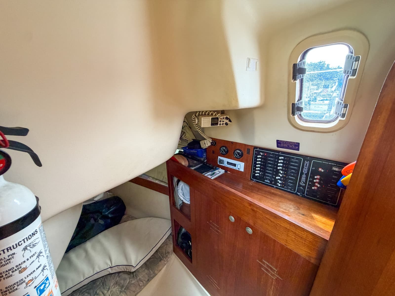1999 Hunter 310 - Photo 11