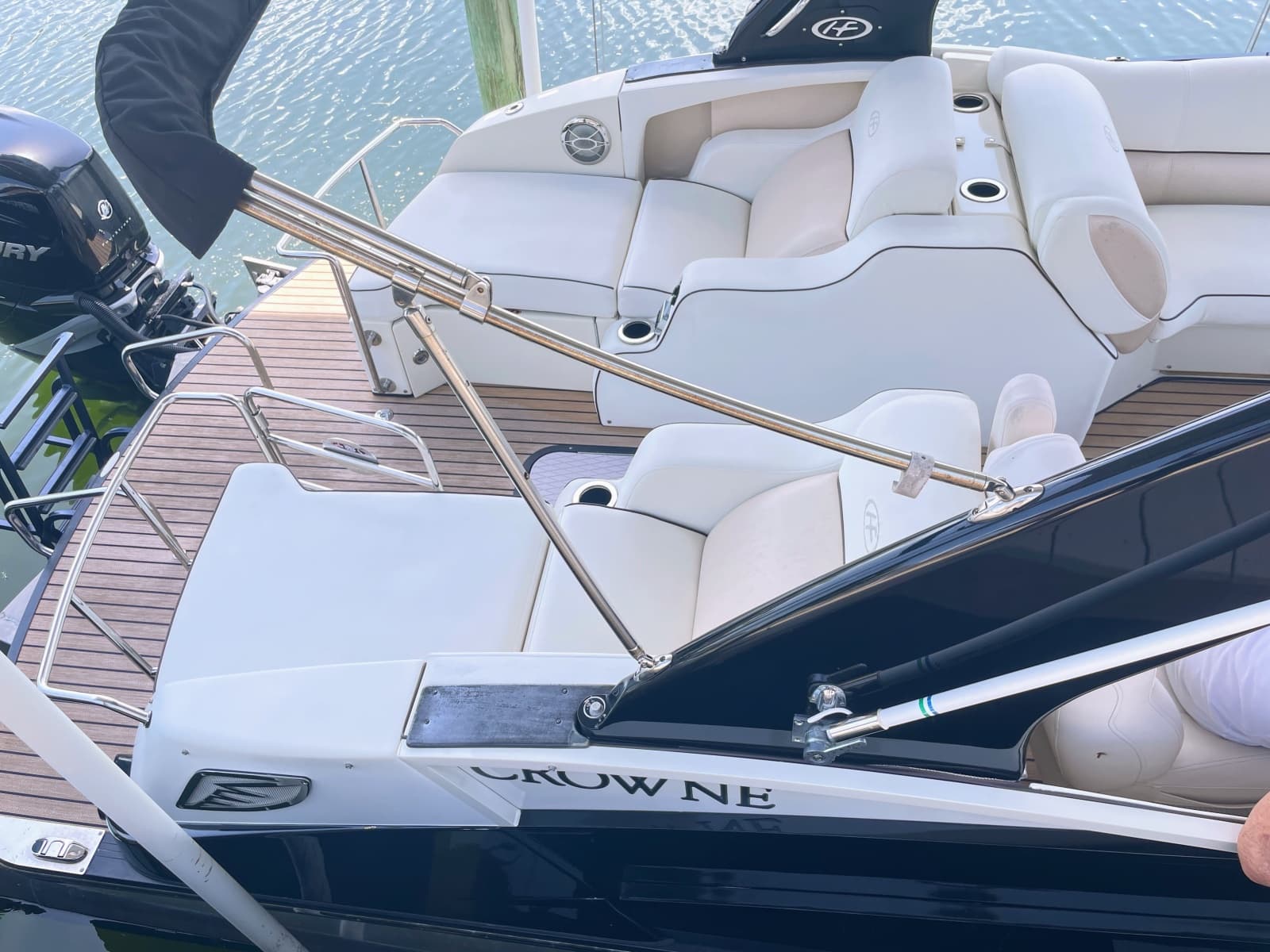 2015 Harris FloteBote Crown DL 250 - Photo 10