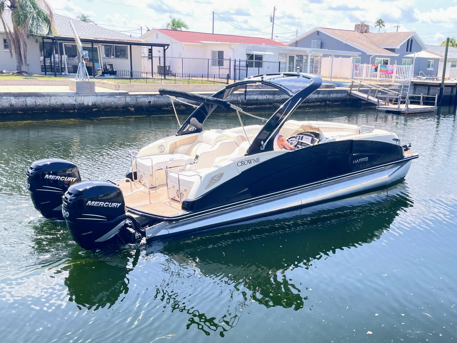 2015 Harris FloteBote Crown DL 250 - Photo 1