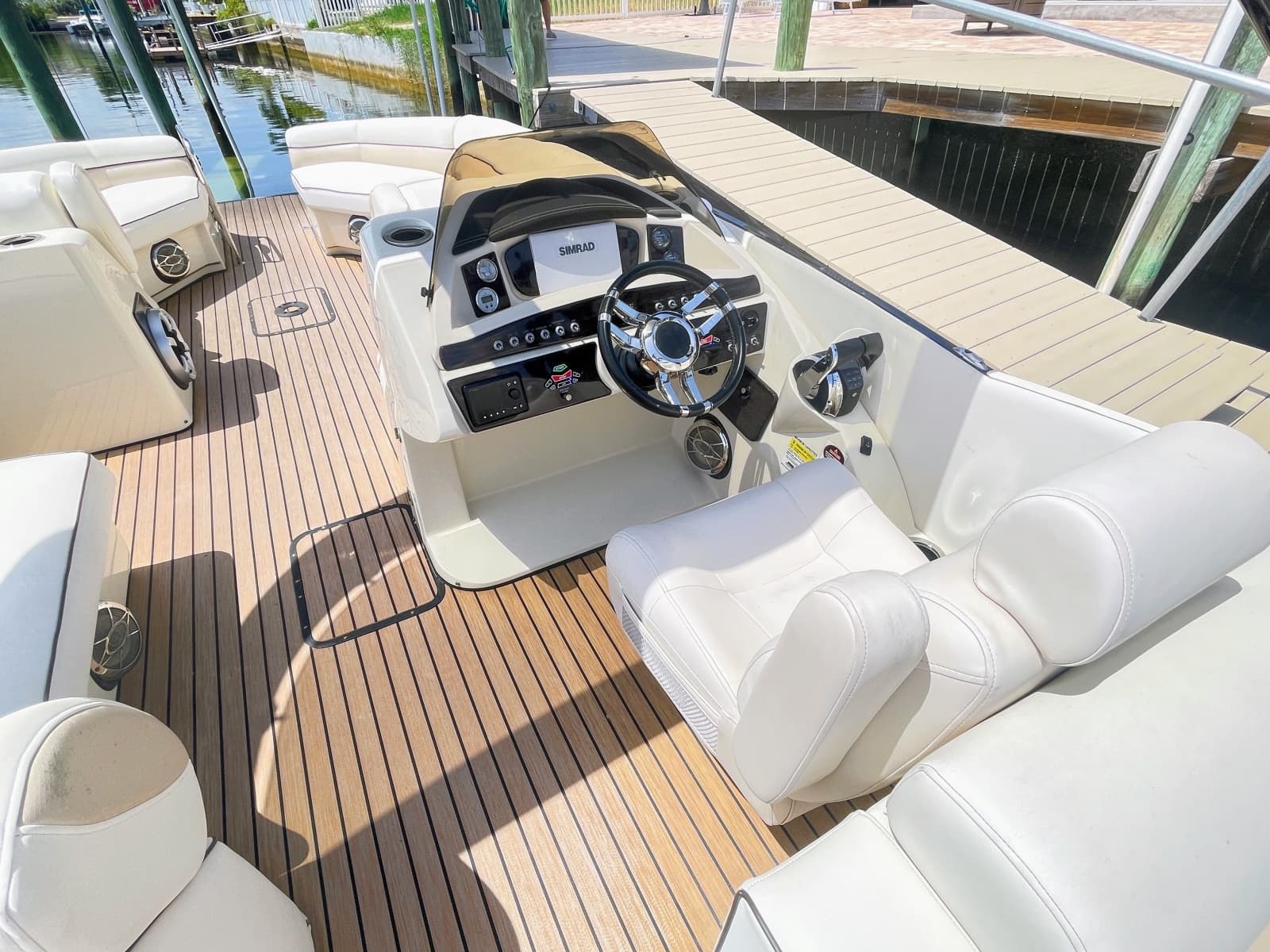 2015 Harris FloteBote Crown DL 250 - Photo 39