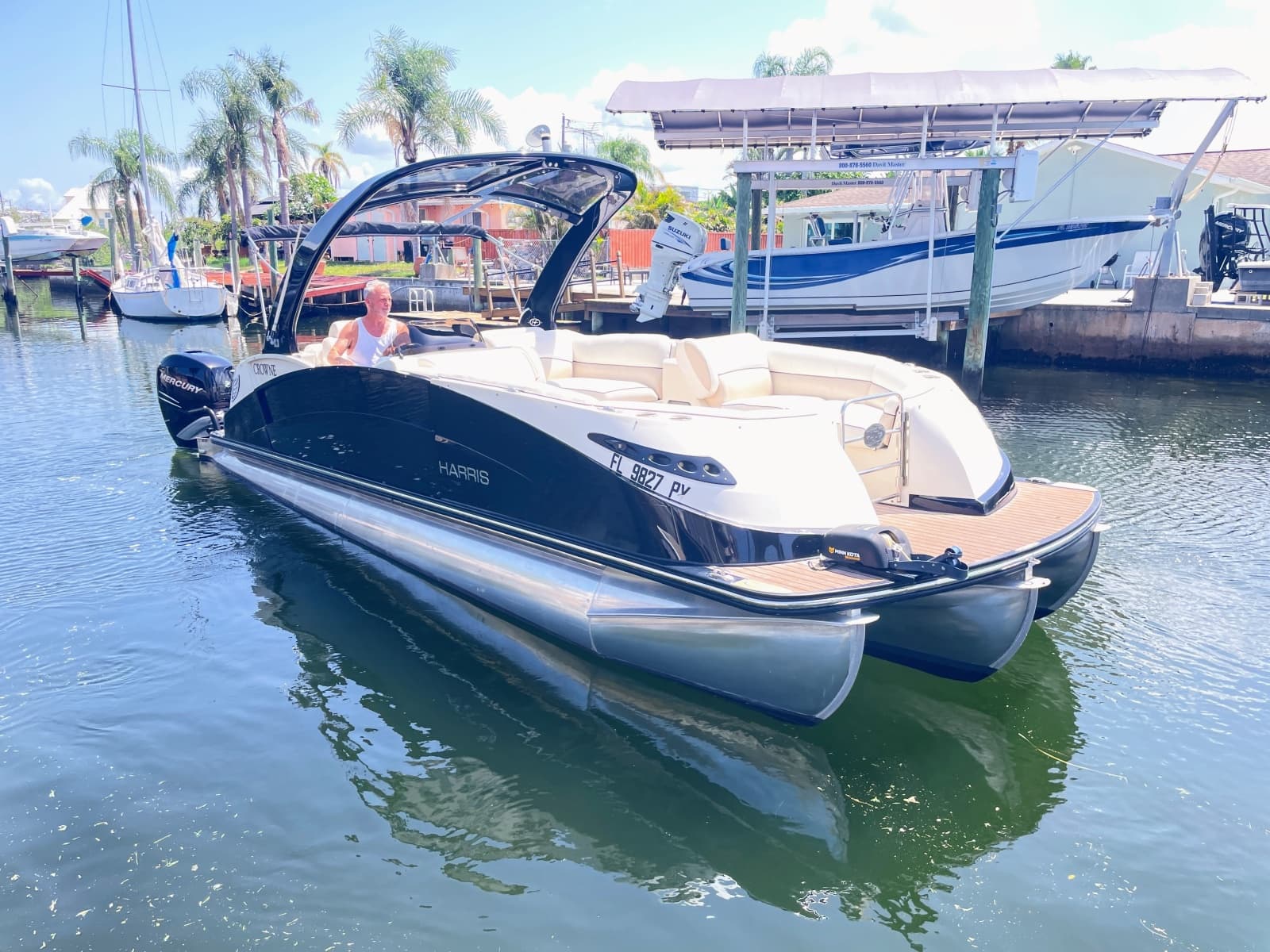 2015 Harris FloteBote Crown DL 250 - Photo 2