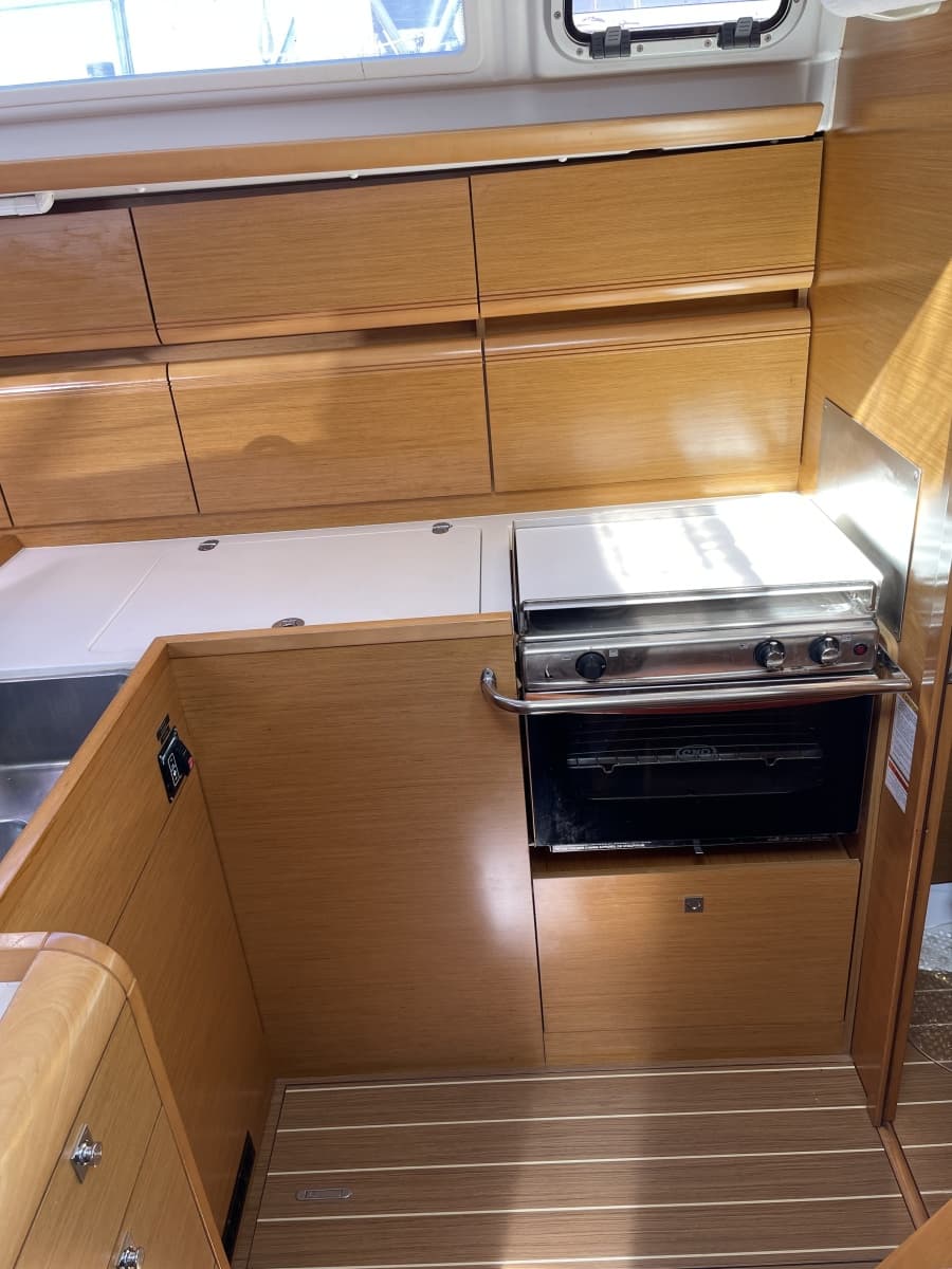 2011 Jeanneau Sun Odyssey 409 - Photo 20
