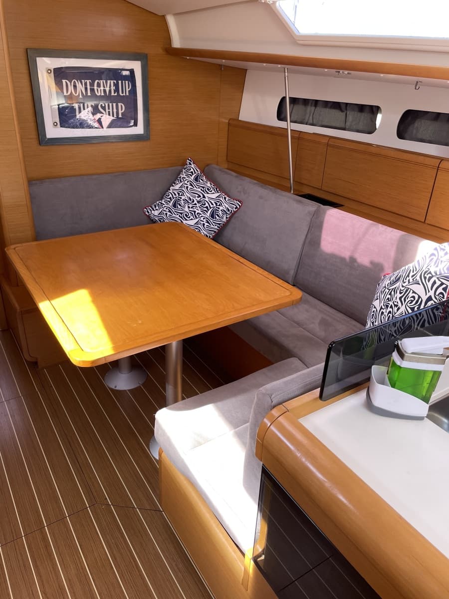 2011 Jeanneau Sun Odyssey 409 - Photo 24