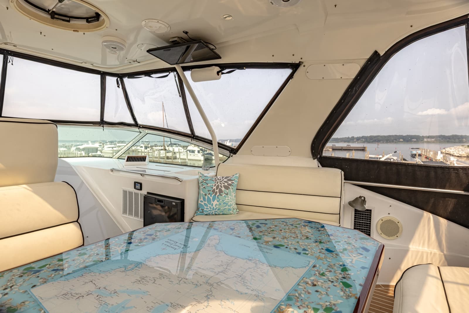2002 Carver 530 Voyager Sky Lounge - Photo 14