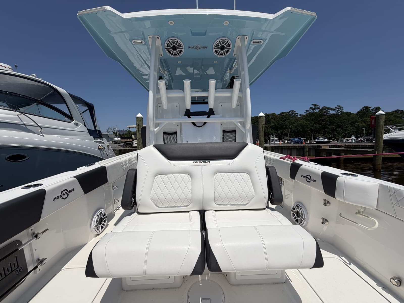2023 Fountain 32 NX - Photo 25