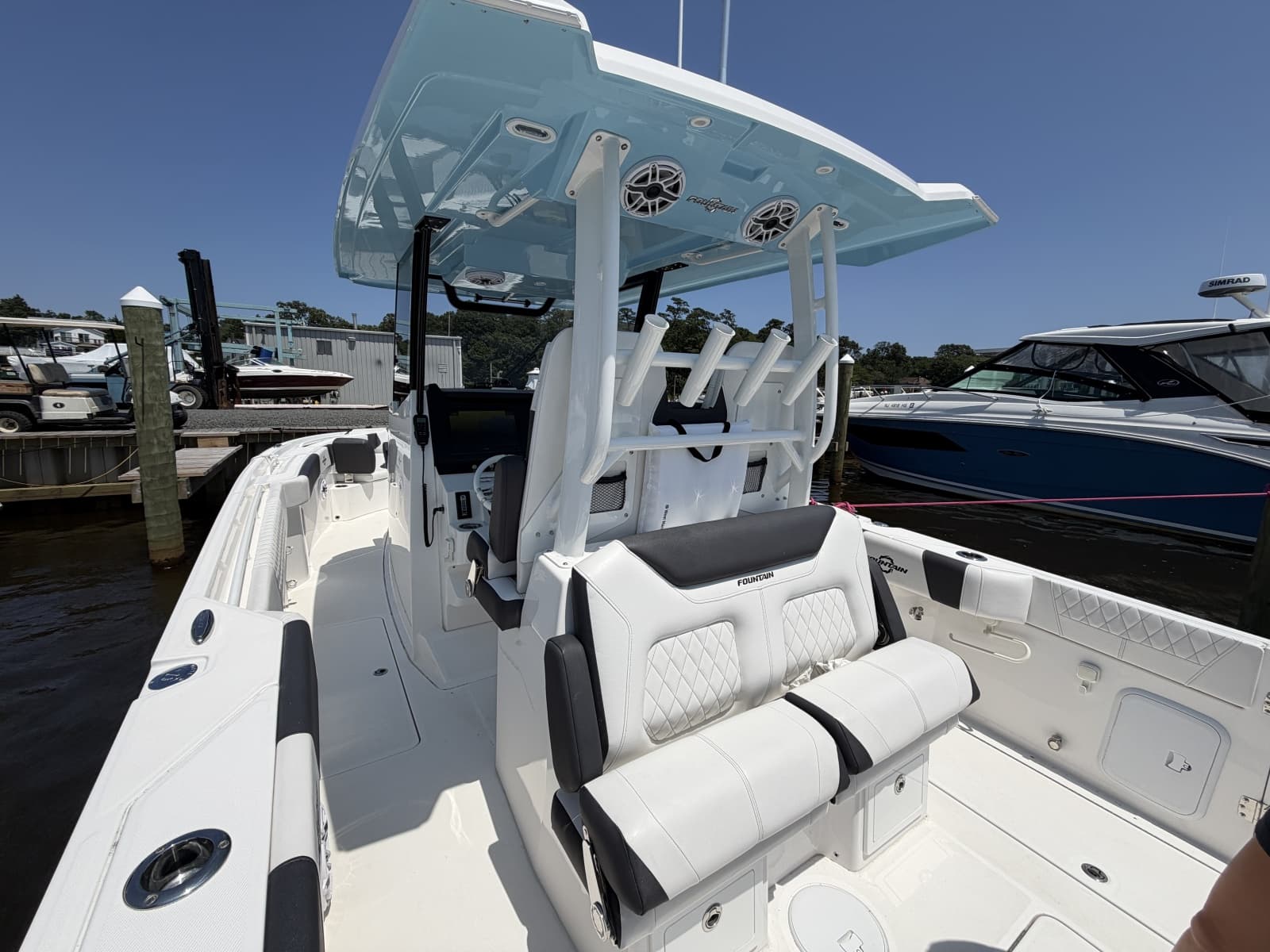 2023 Fountain 32 NX - Photo 13